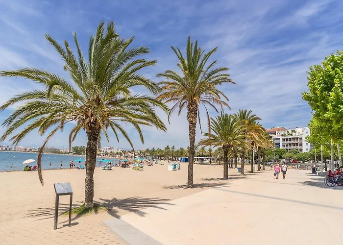 By With Pool روساس