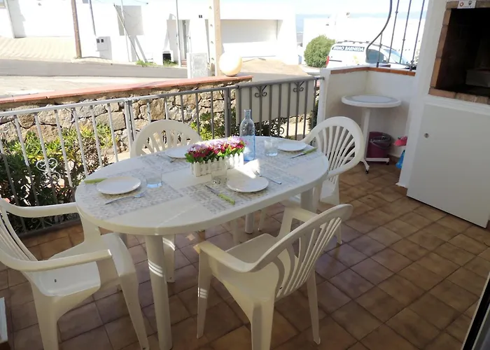 شقة By With Pool روساس